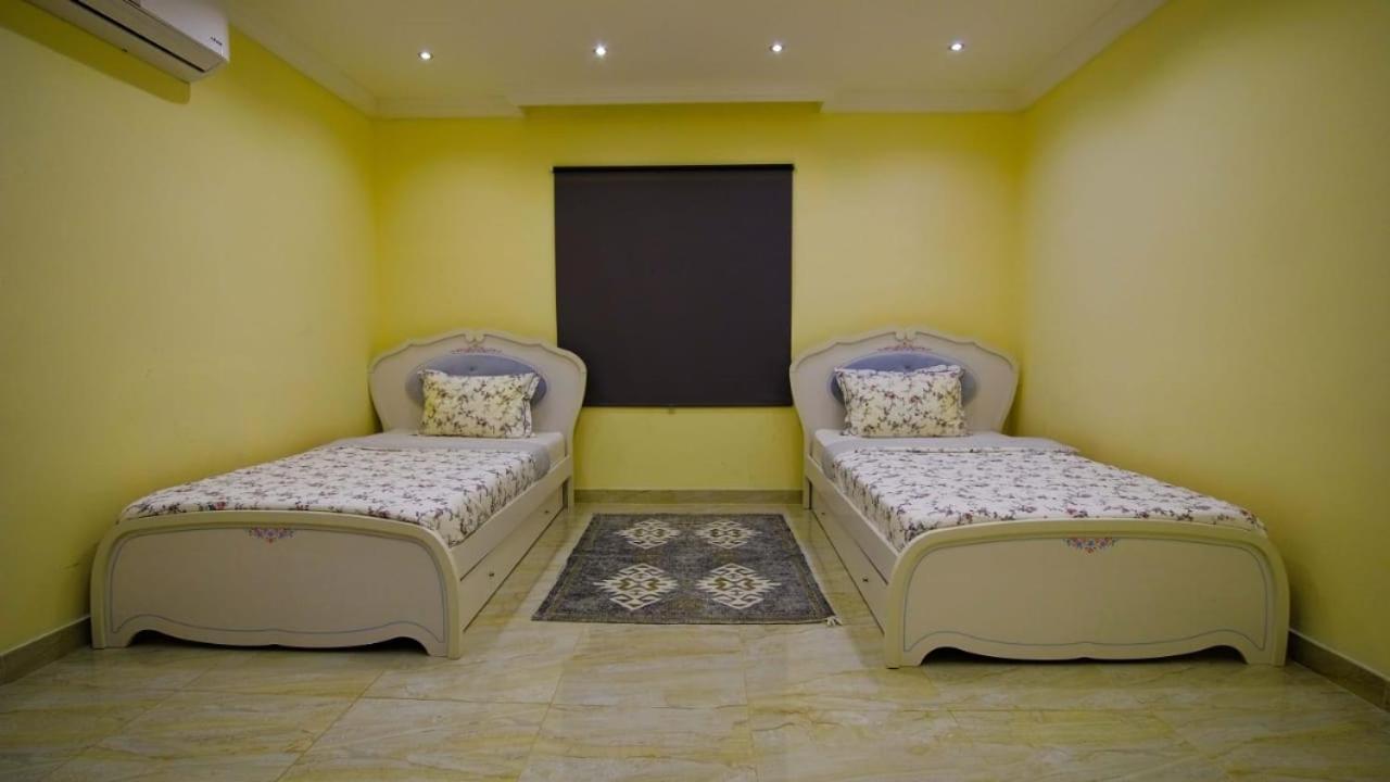Mountain House Bed and Breakfast Fujairah Exteriör bild