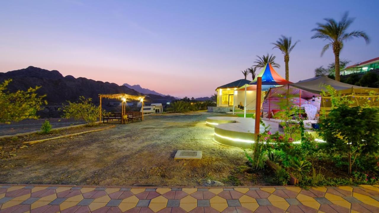 Mountain House Bed and Breakfast Fujairah Exteriör bild